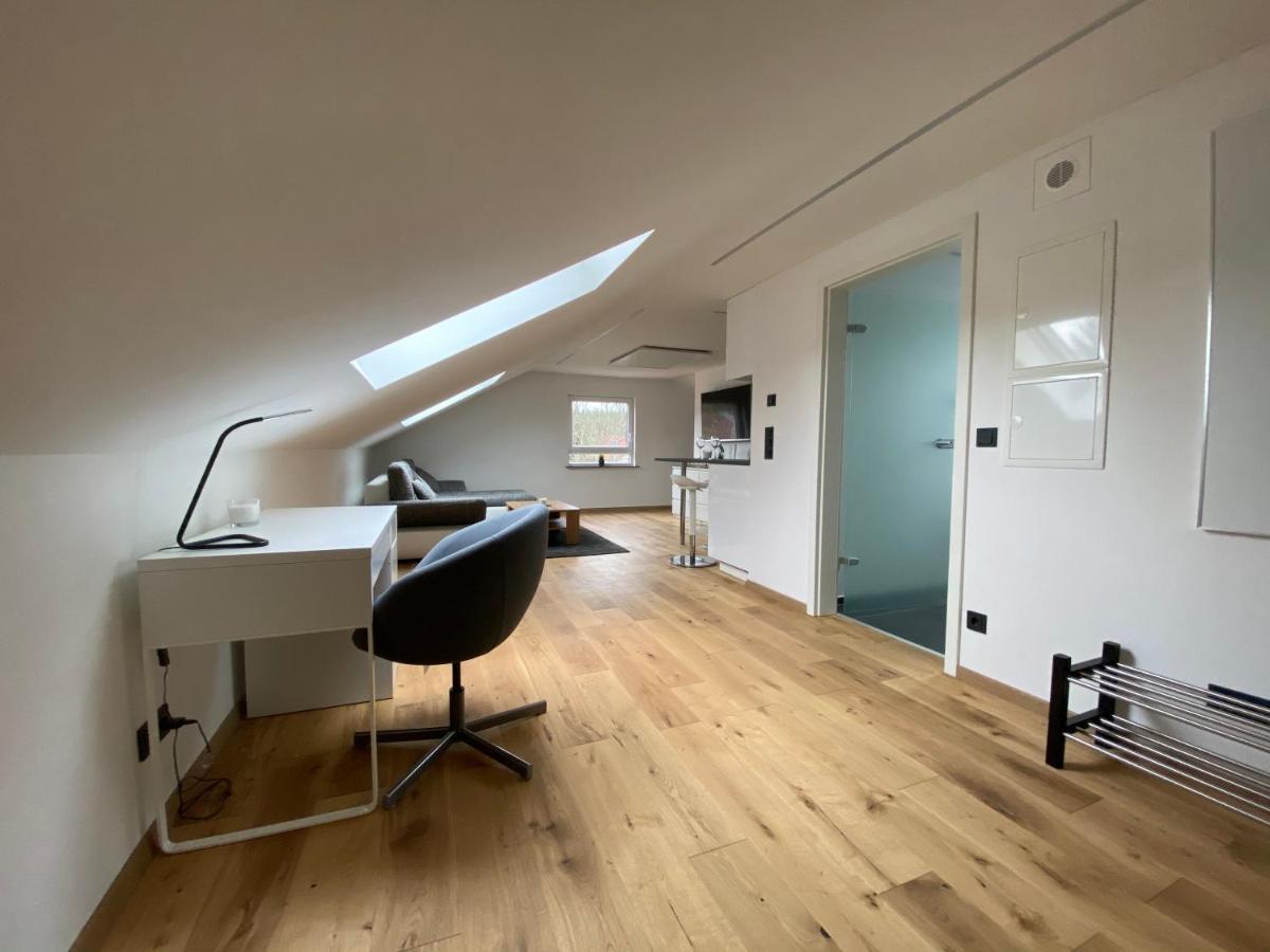 Uraha Apartments هيرتسوجيناوراخ المظهر الخارجي الصورة